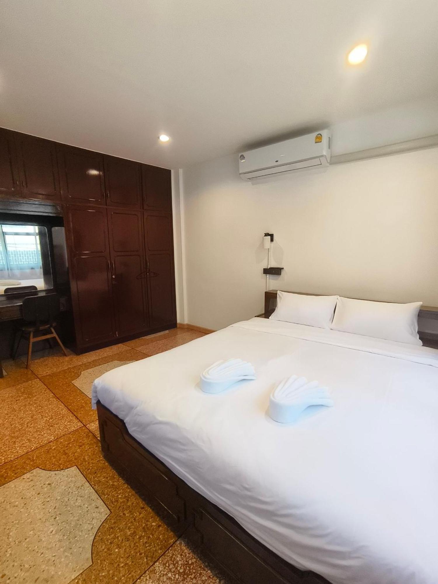 Hotel Penthouse Lamoon Bangkok Exterior foto